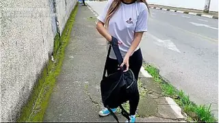 Caught PROFESSOR FEZ ANAL COM ALUNA DENTRO DO CARRO NA FRENTE DA ESCOLA - Real Footage