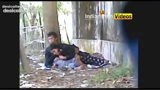 Desi MMS Outdoor blowjob mms of desi girls with lover - Indian Porn Videos - Hot Update